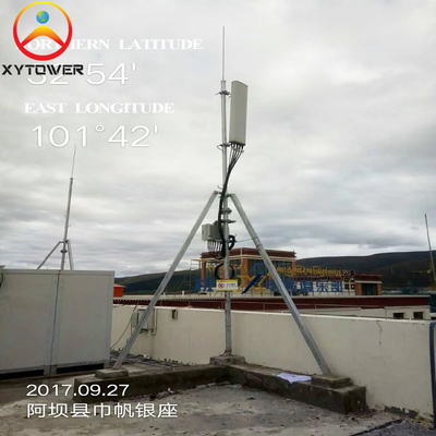 Self Supporting Galvanized Steel Pole Rooftop Antenna Tower For Telecom
