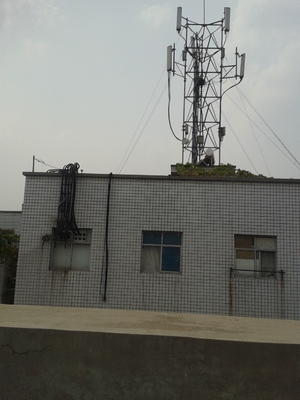 12m Telecommunication Steel Tube Rooftop Cellular Tower