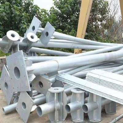 Suppliers High Quality E-Shape 8 Meter Outdoor Aign Arm Traffic Sign Pole